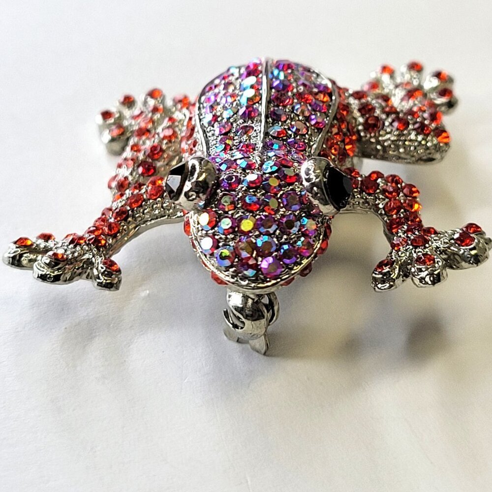 Red Rhinestone Frog Brooch - Picture 10 of 12